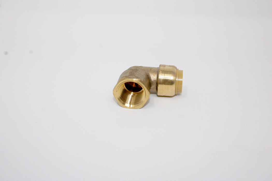 SHARKBITE 1/2 IN. PUSH-TO-CONNECT x FIP BRASS 90-DEGREE ELBOW FITTING