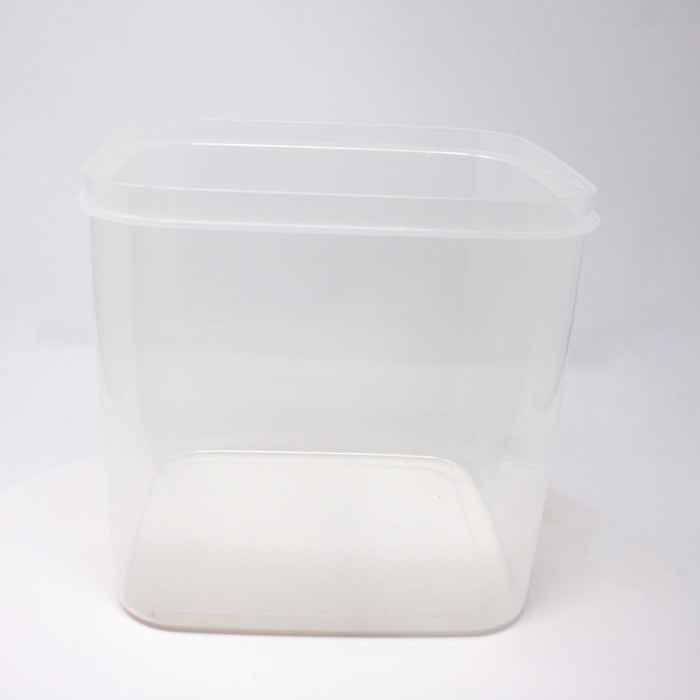 PLASTIC CONTAINERS