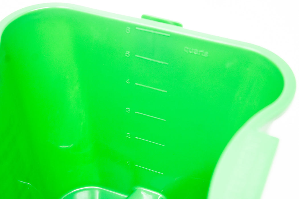 GREEN DEGREASER/ CLEANER BUCKET, 6 QUART